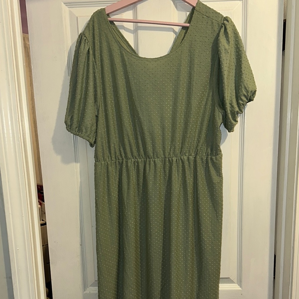 Elegant Green Puff Sleeve Dress